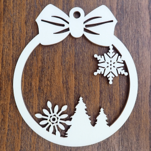 Drevená vianočná ozdoba na stromček s mašľou 3