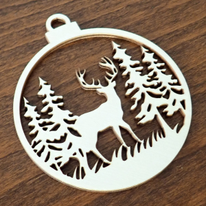 Drevená vianočná ozdoba na stromček, guľa s jeleňom 3