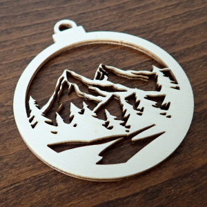 Drevená vianočná ozdoba na stromček, krajinka 6