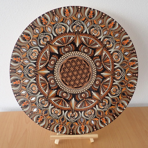 Mandala ručne maľovaná hnedá, 48cm